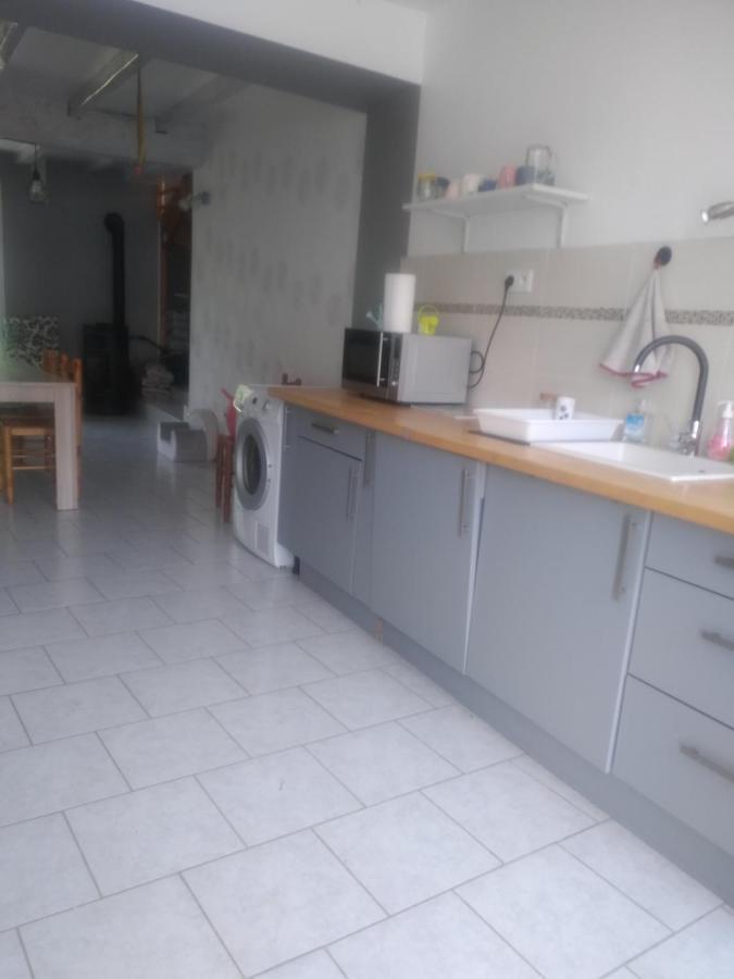 Maison De Campagne A La Ferme Pillac Екстериор снимка